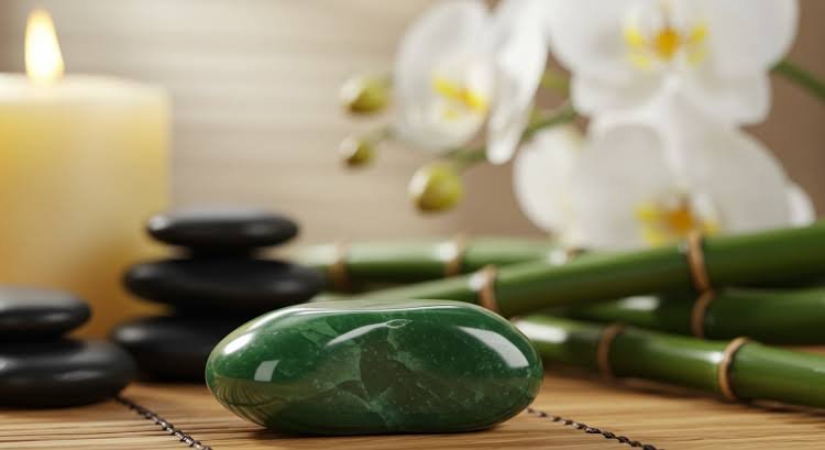Jadeitový kameň – Benefits, Uses, and Complete Guide for Healthy Skin